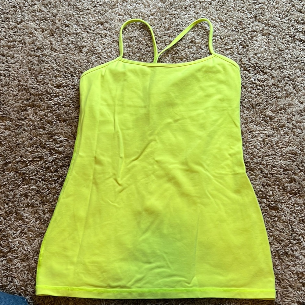 Lululemon size 8 tank